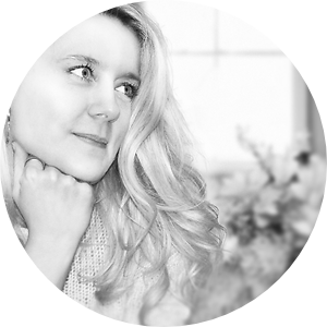 Laura Amorelli Autorin