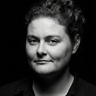 Sarah J. Gustavsen Autorenfoto